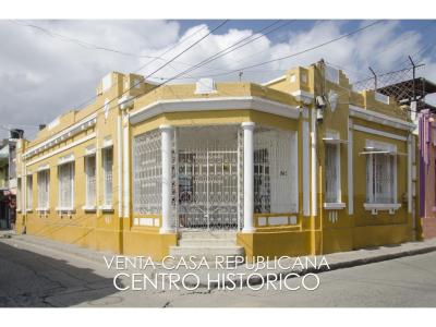 Casa en venta en el centro historico, Santa marta, 314 mt2, 5 habitaciones