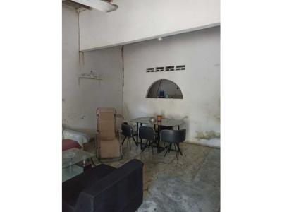Se vende casa esquinera en Barrio San José, Monteria, Colombia, 208 mt2, 4 habitaciones