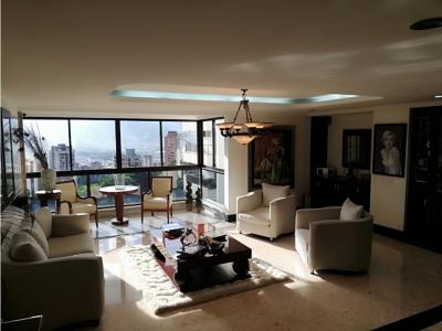 Venta Apartamento En Los Balsos Medellin, 520 mt2, 5 habitaciones