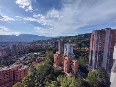 Venta de penthouse Poblado Sector la Calera, 381 mt2, 3 habitaciones