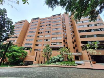Apartamento en Venta, Parte Baja de El Poblado, Sector Santillana, 210 mt2, 4 habitaciones