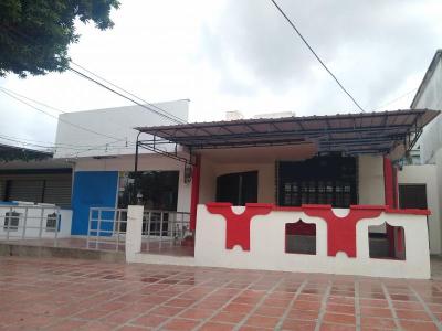 Casa Local En Arriendo En Barranquilla En El Porvenir A43649, 255 mt2, 2 habitaciones