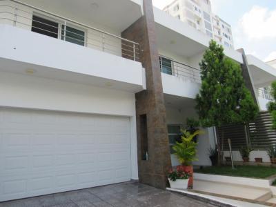 Casa En Arriendo En Barranquilla A47611, 300 mt2, 4 habitaciones