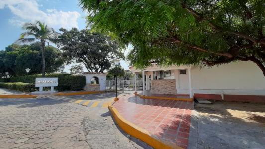 Casa En Venta En Cucuta En Av. Libertadores, Prados I V50322, 200 mt2, 6 habitaciones