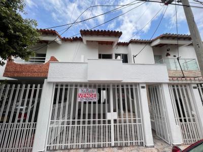 Casa En Venta En Cucuta En Av. Libertadores, Parques Residenciales Iii V50568, 90 mt2, 3 habitaciones