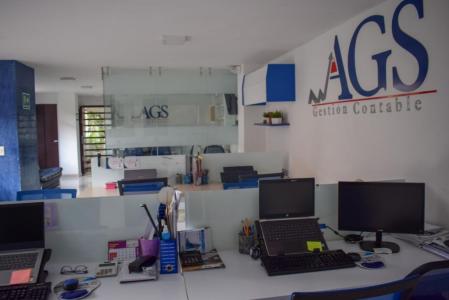 Oficina En Arriendo En Medellin A50835, 80 mt2
