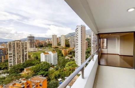 Apartamento En Arriendo En Medellin A50840, 220 mt2, 3 habitaciones