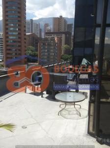 Oficina En Arriendo En Medellin A51145, 98 mt2