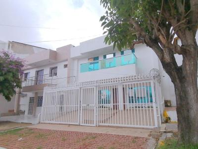 Casa En Arriendo En Barranquilla En El Recreo A52210, 340 mt2, 5 habitaciones