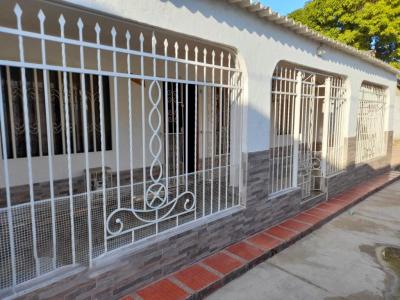 Casa En Arriendo En Barranquilla En Santa Elena A52314, 96 mt2, 3 habitaciones