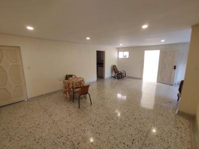 Casa En Arriendo En Barranquilla En La Campina A52903, 220 mt2, 5 habitaciones