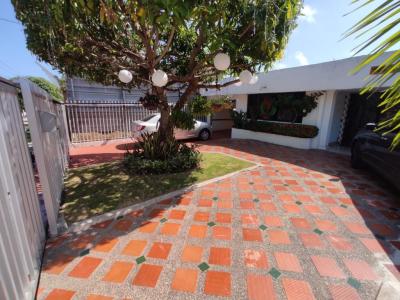 Casa En Arriendo En Barranquilla En Ciudad Jardin A52957, 300 mt2, 3 habitaciones