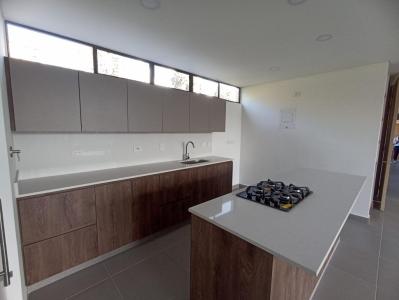 Apartamento En Arriendo En Medellin A62064, 127 mt2, 3 habitaciones
