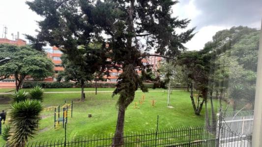 Apartamento En Arriendo En Bogota En Santa Bibiana Usaquen A62303, 167 mt2, 3 habitaciones