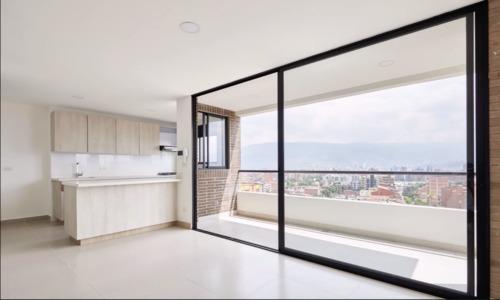 Apartamento En Venta En Medellin En Laureles V62936, 112 mt2, 3 habitaciones