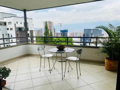 Apartamento En Venta En Medellin En El Poblado V63132, 348 mt2, 3 habitaciones