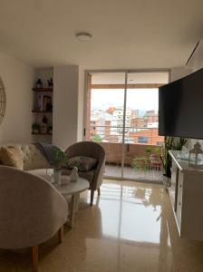 Apartamento En Venta En Medellin En Laureles V63543, 113 mt2, 3 habitaciones