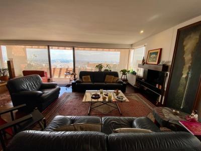 Apartamento En Arriendo En Bogota En Los Rosales A64973, 282 mt2, 3 habitaciones