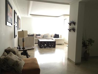 Apartamento En Venta En Barranquilla En El Golf V66138, 196 mt2, 3 habitaciones