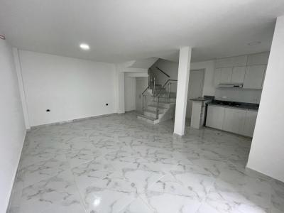 Casa En Venta En Barranquilla En Paraiso V66273, 198 mt2, 4 habitaciones