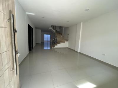 Casa En Arriendo En Barranquilla En Villa Santos A66303, 297 mt2, 4 habitaciones