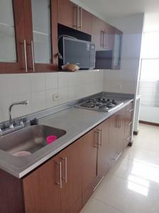 Apartamento En Arriendo En Medellin A71175, 80 mt2, 3 habitaciones