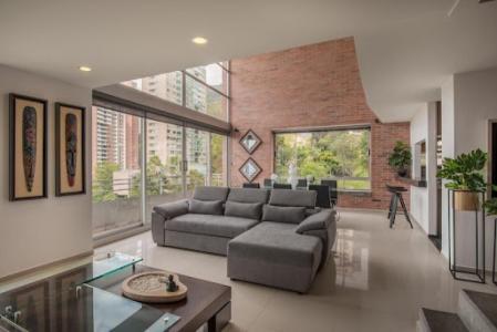 Apartamento En Arriendo En Medellin A71286, 185 mt2, 4 habitaciones