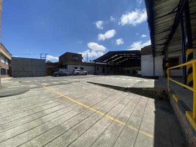 Bodega En Arriendo En Bogota En Industrial Centenario A74296, 1200 mt2