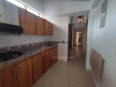 Apartamento En Arriendo En Medellin En Velodromo A74320, 120 mt2, 4 habitaciones