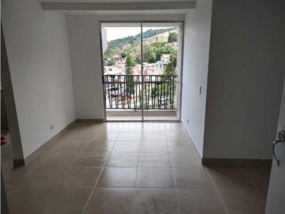 Se vende apartamento en Los Bucaros Bello, 55 mt2, 3 habitaciones