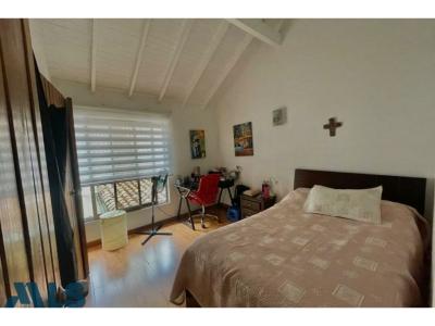 Casa en venta en Villagrande, Envigado, 292 mt2, 4 habitaciones
