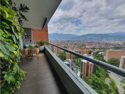 Venta de apartamento amoblado en Loma de Cumbres, Envigado, 140 mt2, 3 habitaciones