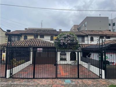 Casa en  Las Villas(Bogota) RAH CO: 24-932, 231 mt2, 3 habitaciones