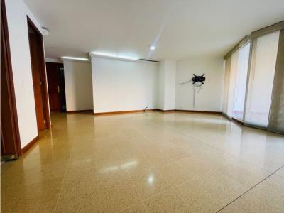 Excelente apartamento para arriendo cerca a Oviedo, 143 mt2, 3 habitaciones