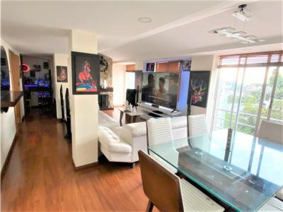 Venta de apartamento en Av. Alberto Mendoza, 158 mt2, 3 habitaciones