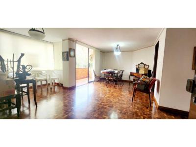 Apartamento en venta Medellín Laureles, 126 mt2, 3 habitaciones
