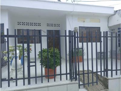 En venta casa en Barrio La Granja, Monteria, Colombia, 162 mt2, 6 habitaciones