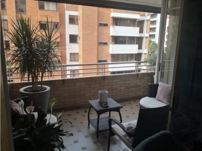 Venta Apartamento Laureles Medellin, 214 mt2, 4 habitaciones