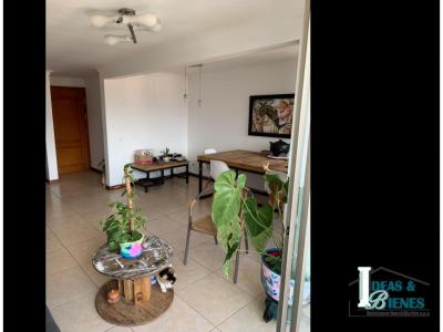 Apartamento En Venta Medellín Sector Loma De Los Bernal, 122 mt2, 3 habitaciones