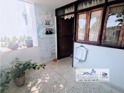 Casa En Venta, Barrio Crespo, Cartagena De Indias, 500 mt2, 6 habitaciones