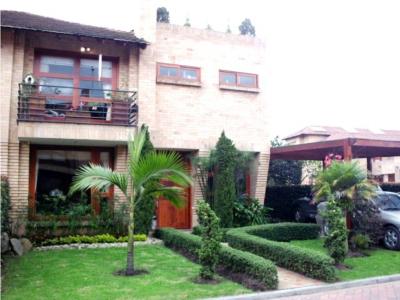 Acogedora Casa Para La Venta, Condominio Campestre, La Balsa Chía, 255 mt2, 4 habitaciones
