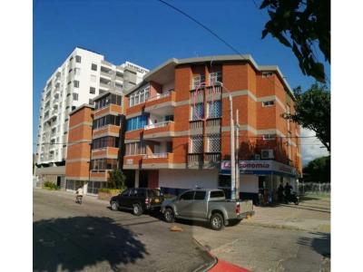 Vendo o permuto por local, apartamento en Riascos Santa Marta 001, 136 mt2, 3 habitaciones