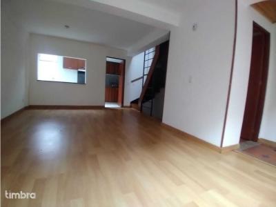 Se vende casa en Lagartos, Bogotá., 122 mt2, 3 habitaciones