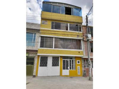 Venta de casa en BogotáCatalina segundo, 240 mt2, 10 habitaciones