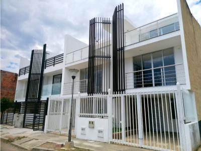 Venta de casa Palmar de Manila Colombia, 4 habitaciones