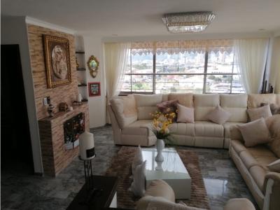 Se Vende Apartamento En Pinares Pereira, 161 mt2, 3 habitaciones