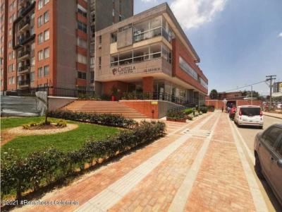 Apartamento en  Castilla(Bogota) RAH CO: 23-443, 58 mt2, 2 habitaciones