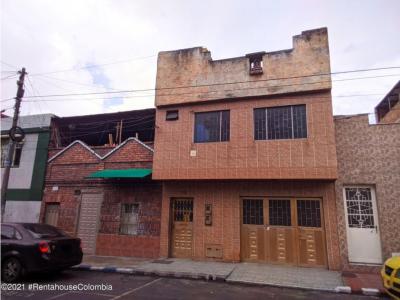 Vendo Casa en  Santa Lucia(Bogota)S.G. 23-1621, 191 mt2, 6 habitaciones