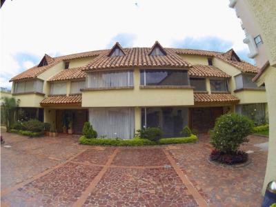 Vendo Casa en  Cedritos(Bogota)S.G. 23-1565, 161 mt2, 4 habitaciones