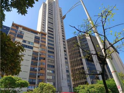 Vendo Apartamento en  MedellinS.G. 23-1510, 247 mt2, 4 habitaciones